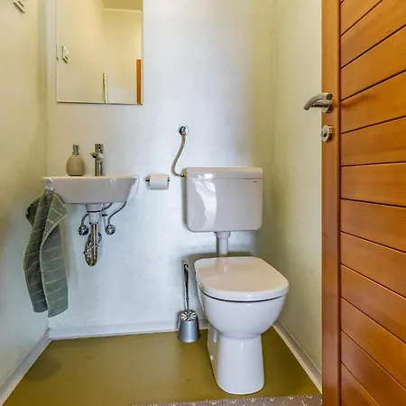 4 Bedroom Gorgeous In * Pomer